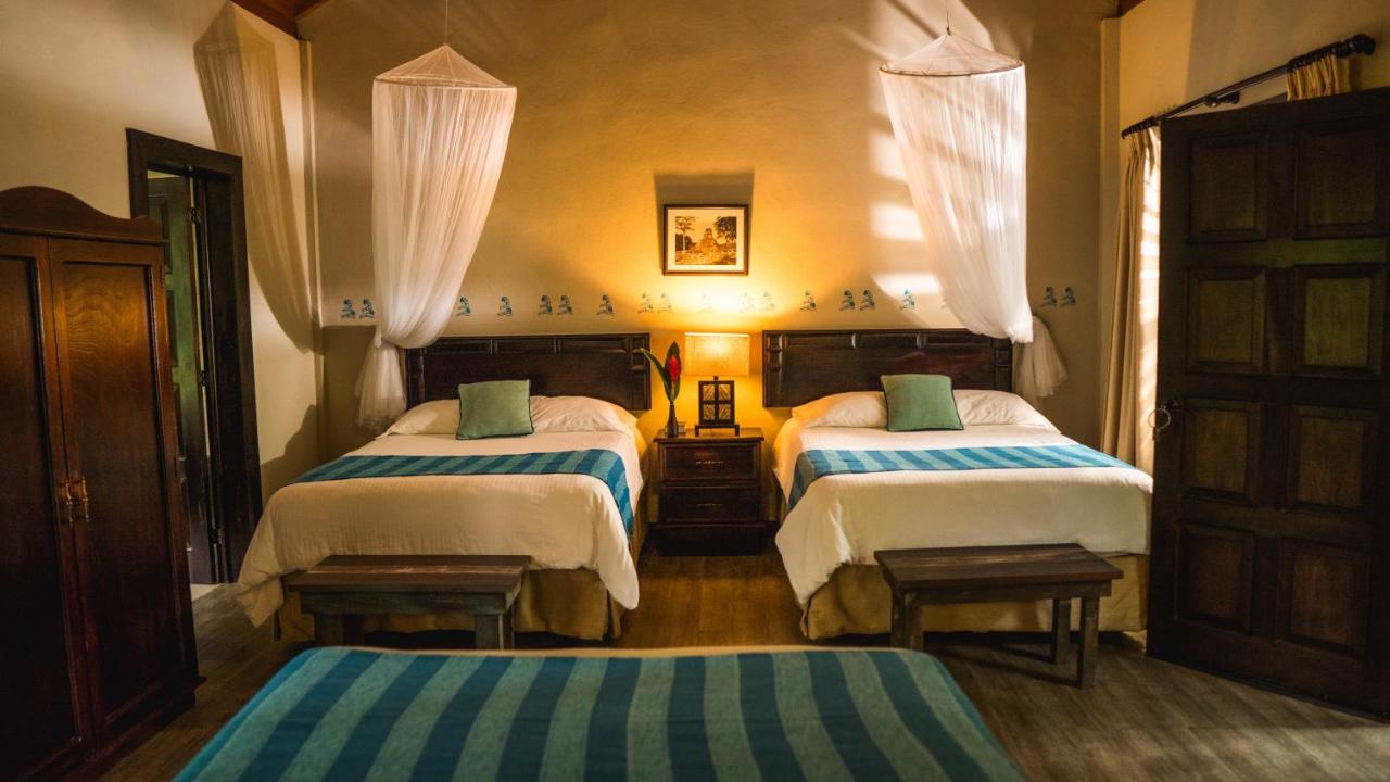 Hotel Jungle Lodge Tikal Bagian luar foto