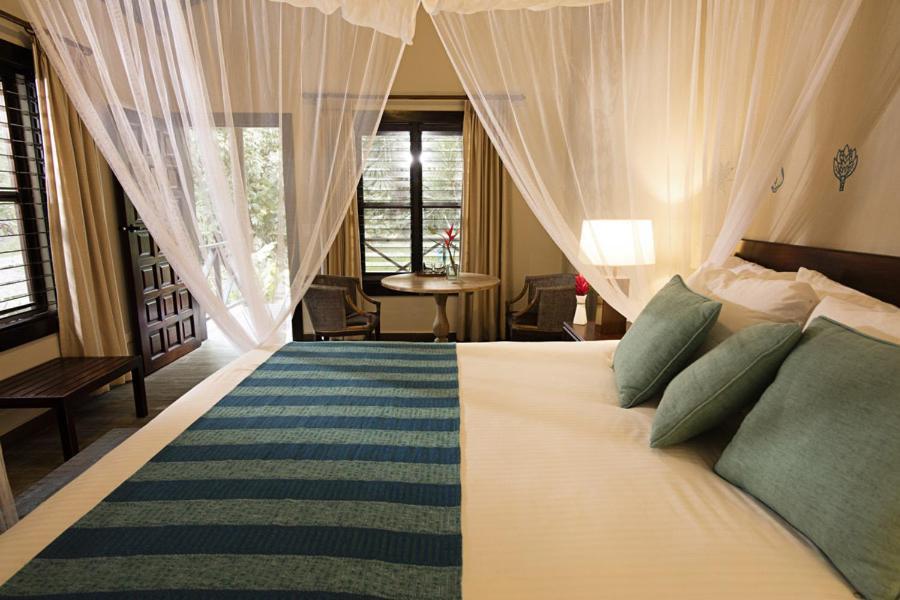 Hotel Jungle Lodge Tikal Bagian luar foto