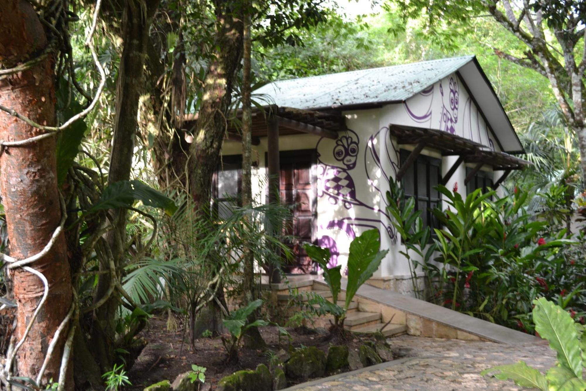 Hotel Jungle Lodge Tikal Ruang foto
