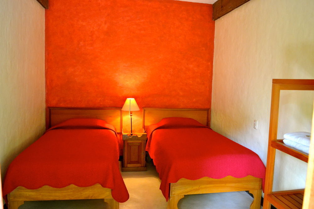 Hotel Jungle Lodge Tikal Bagian luar foto