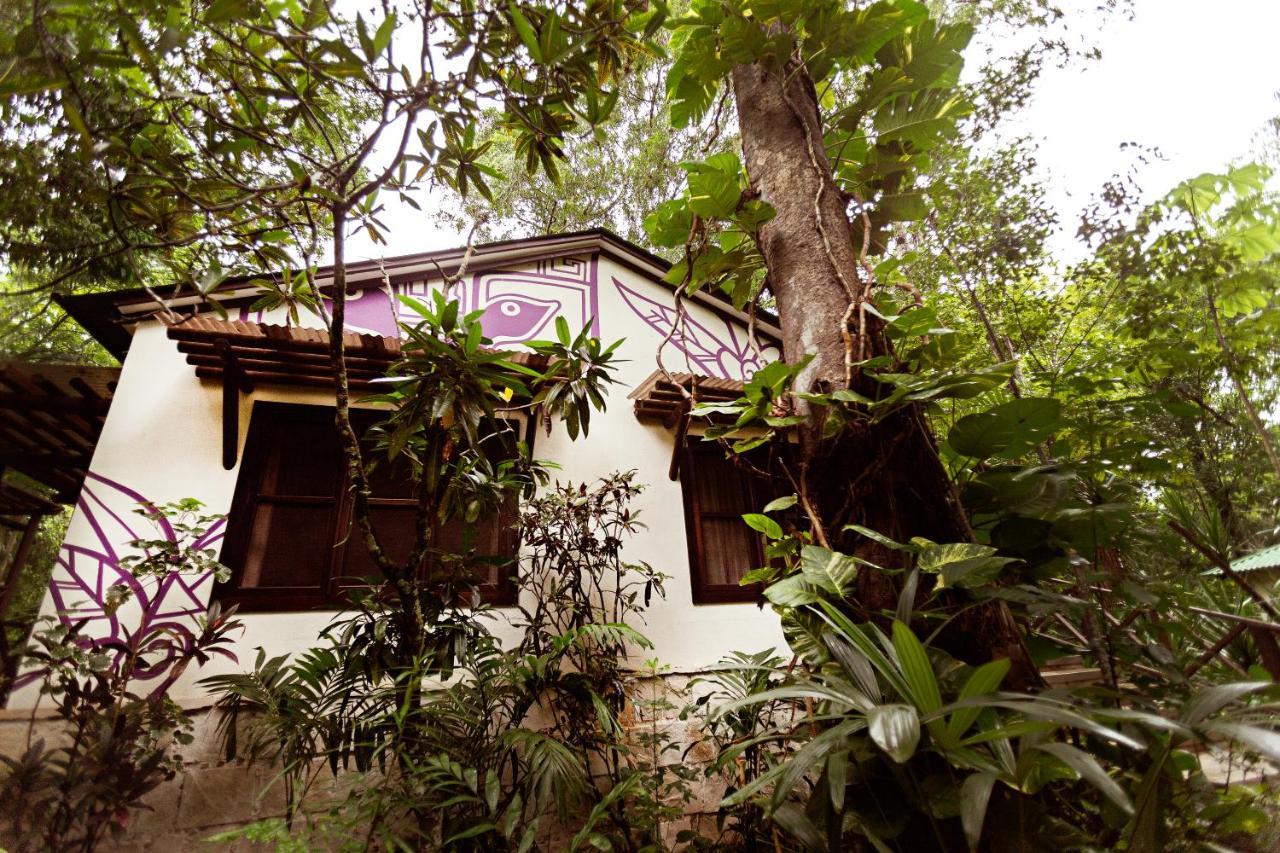 Hotel Jungle Lodge Tikal Bagian luar foto