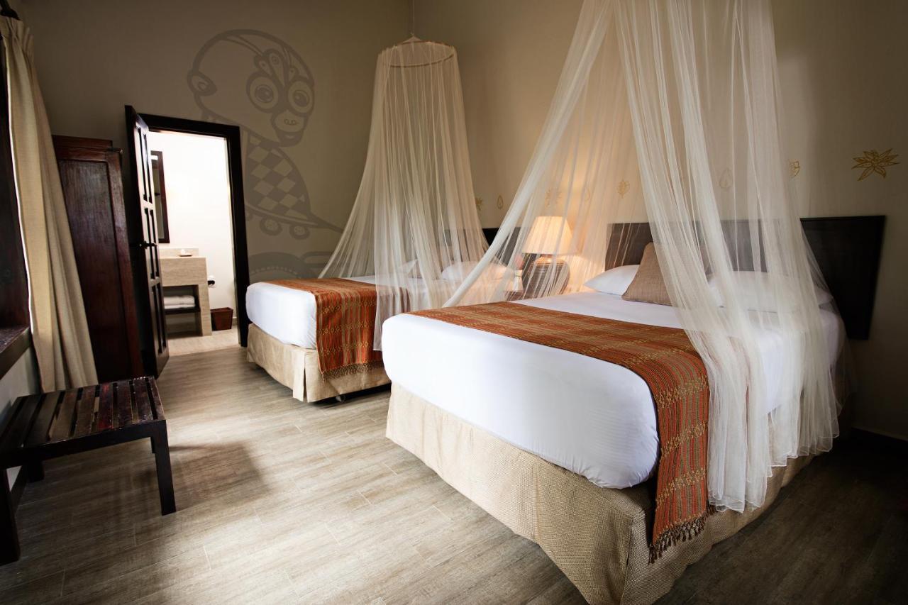 Hotel Jungle Lodge Tikal Bagian luar foto