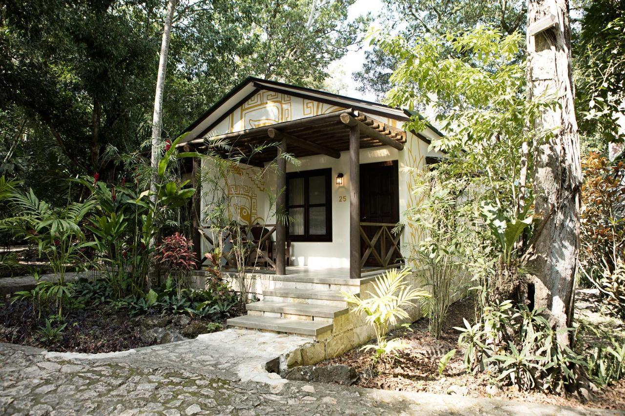 Hotel Jungle Lodge Tikal Bagian luar foto